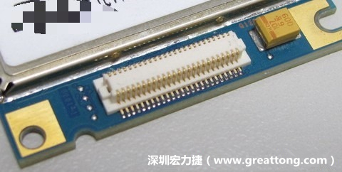 PCBA大講堂：板對板連接器下面裸銅設(shè)計，造成模組功能不良