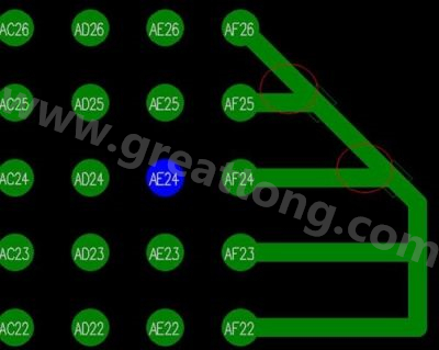 銳角走線正是化學(xué)物質(zhì)得以藏身的‘酸阱’。