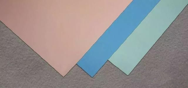 PTFE為天線性能最優(yōu)解，填補(bǔ)國(guó)內(nèi)空白。